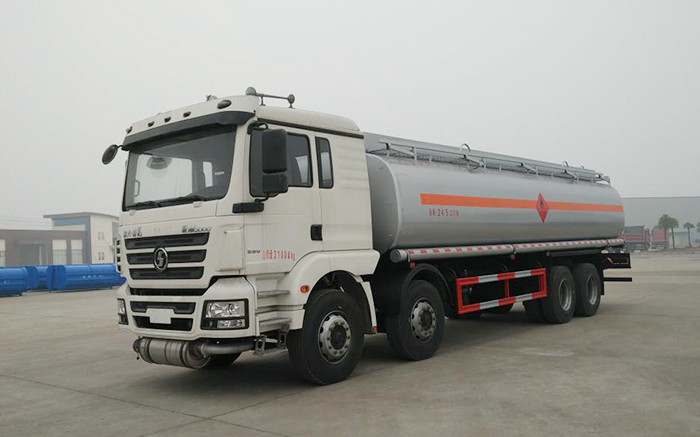 陝汽德龍新M3000前四後八油罐車