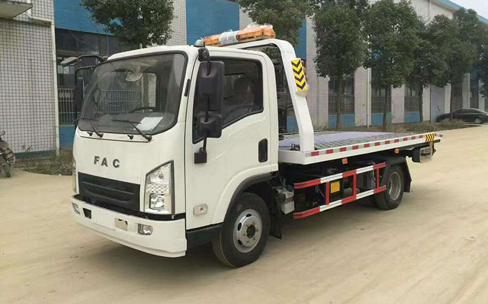 一汽淩河一拖二藍牌清障車