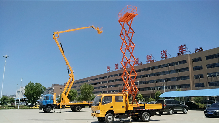 東風多利卡10米升降平台高空作業車